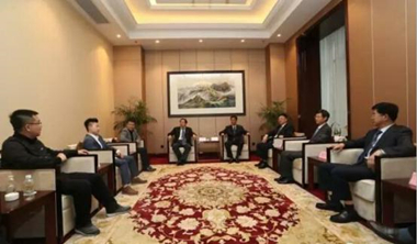 集團東沙新區(qū)李寧體育小鎮(zhèn)項目在絲博會成功簽約